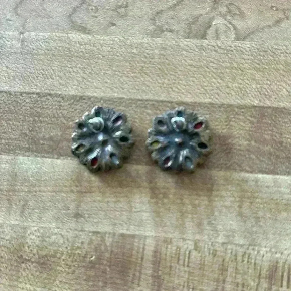 Vintage Earrings - Picture 3 of 4